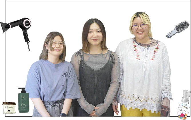 スタッフの集合写真